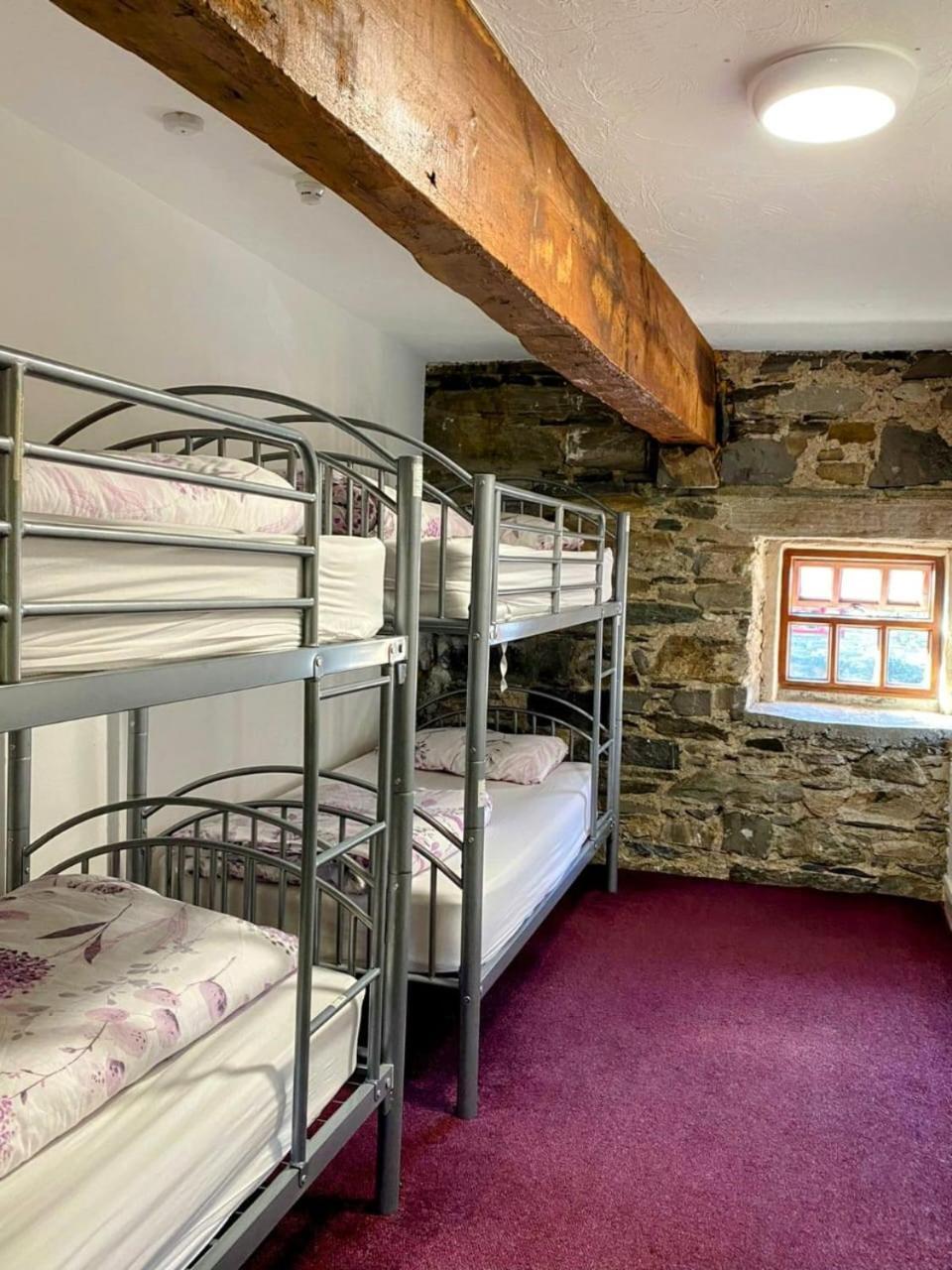 Old Mill Holiday Hostel Westport Exterior photo